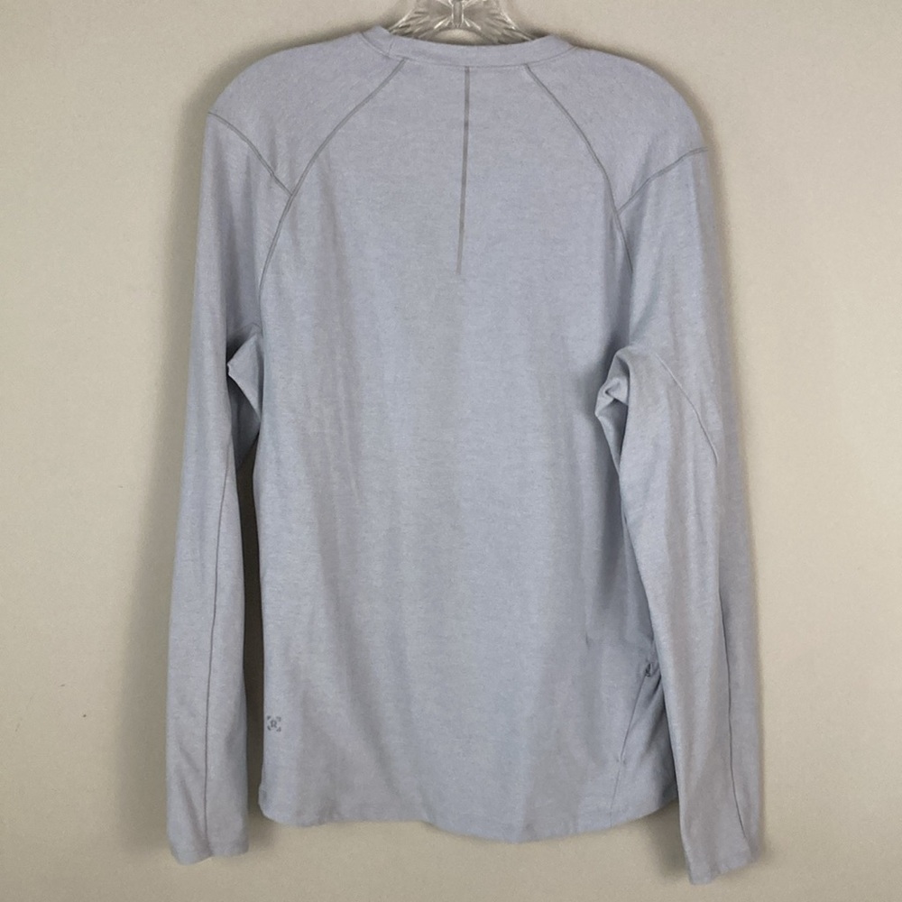Lululemon men’s long-sleeve 124 gray/blue shirt, medium - Picture 9 of 16